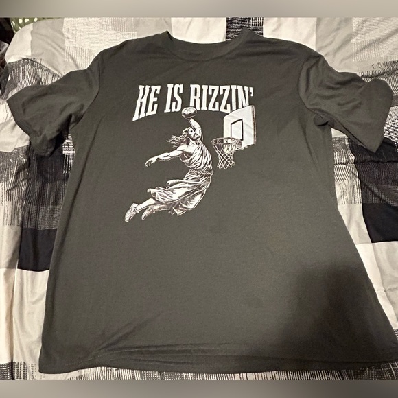 Men's Graphic T-Shirt 🏀 - Picture 1 of 2